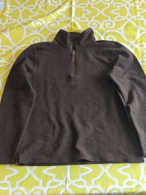 Men's Brown Half-Zip Fleece Pullover